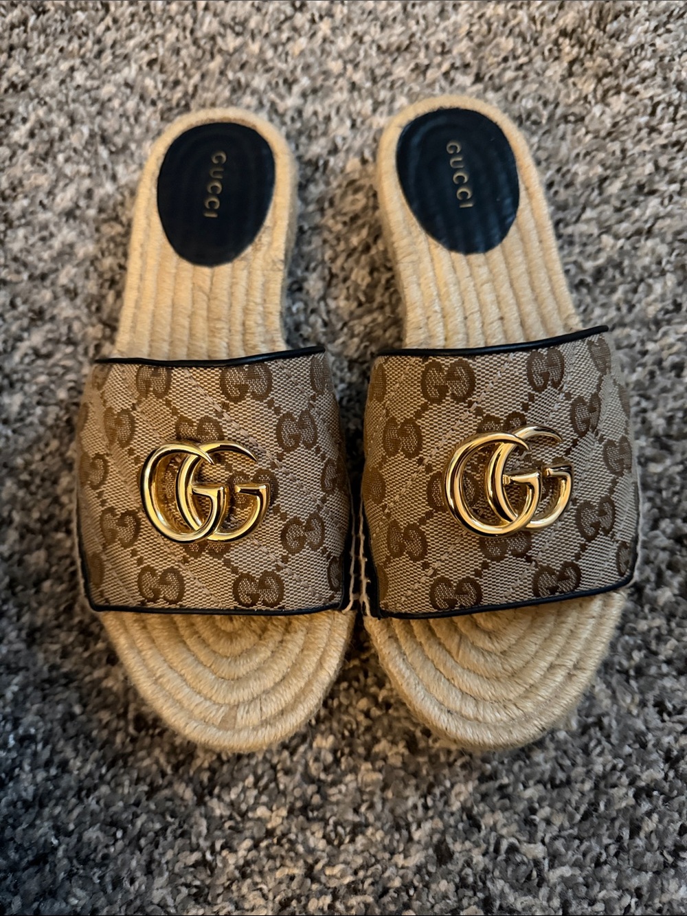 Gucci Women’s GG/Miro Soft Espadrille Sandal Sz 37